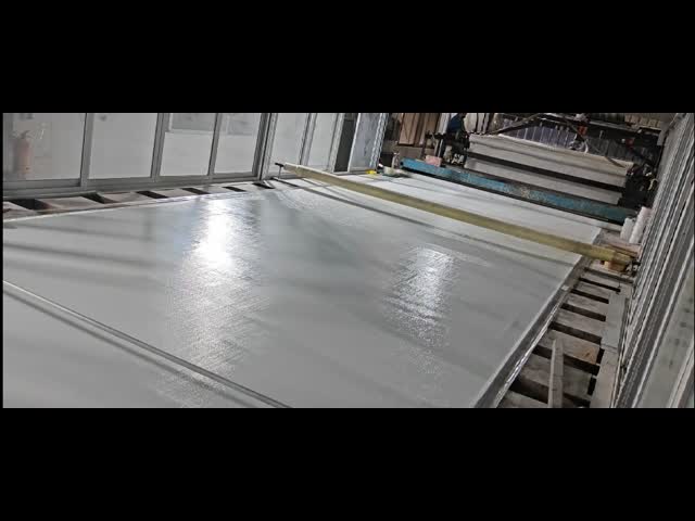 Insulation Gel Coat FRP Panel Board 1.3g/Cm3 - 1.5g/Cm3 Density Good Thermal Stability