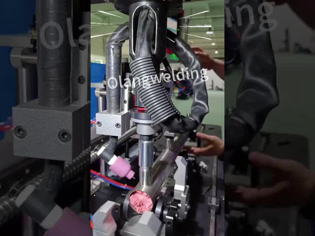 26KW 380V 50Hz 鉱山機械冷却システム用アルゴンガス式自動TIG溶接装置 ビデオ