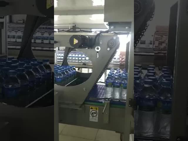 30 Micron PE Polyethylene Shrink Wrap Film Cover Roll For Food Drink