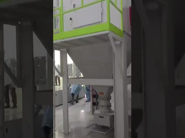 Precision Controlled Automated Powder Coating Line Electronics Powder Coating Unit
