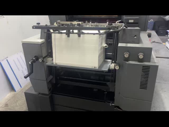 Full Color Sustainable Paper Clothing Jacket Hang Tag Custom