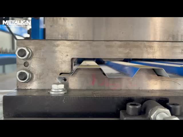 High Precision Shutter Door Roll Forming Machine with 12 Forming Stations and 5.5Kw Motor Power