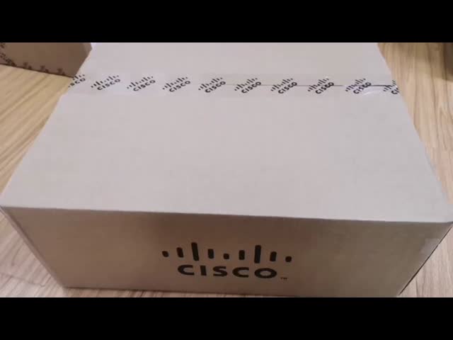 C9300-48T-E Ciscoのイーサネット スイッチ触媒9300 48の港350WAC