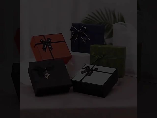 Portable Custom Packaging Boxes Souvenir Offset Printing Rectangular Gift Box