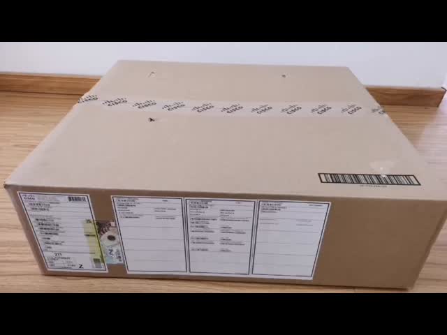 Ciscoの元の新しい触媒9500の企業クラスの48港25GスイッチC9500-48Y4C-A