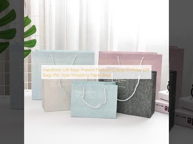 Cartoon Holiday Kraft Paper Shopping Bags Candy Christmas Kraft Bags Red Green