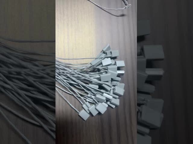 Casual Occasion Plastic Tag Fastener Eco Friendly Durable for Long-Term