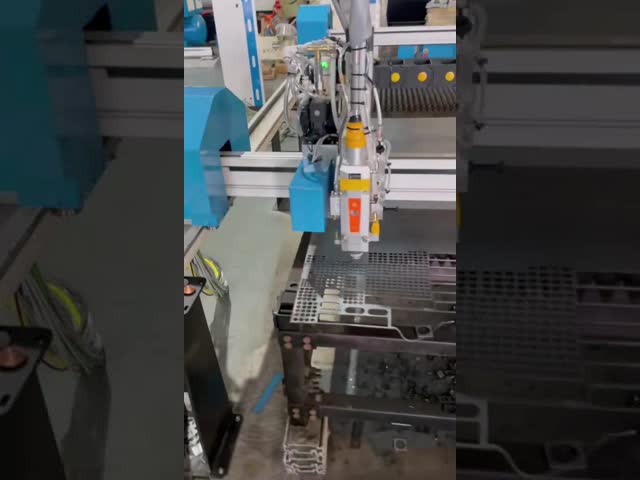 XC3000 Water Cooling Gantry Fiber Laser Cutting Machine New for Raytools for Grille Door Window Advertising for Sheet Metal