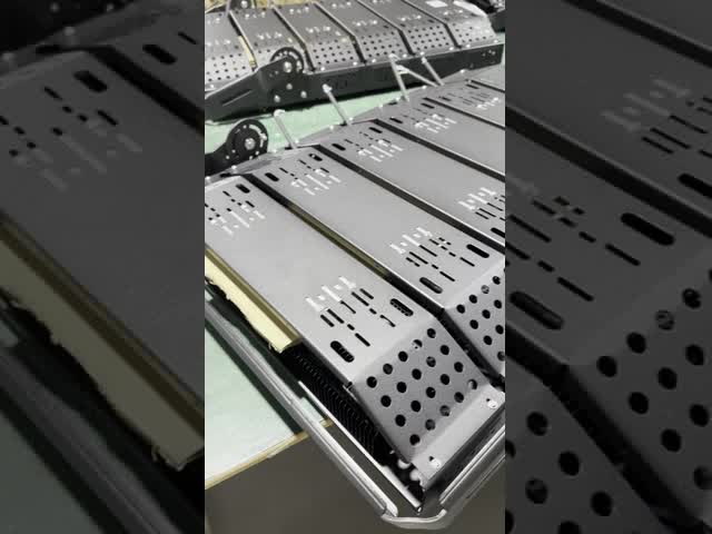 50W-250W High Power LED Street Light with IP66 Waterproof Rating and 120 lm/W Efficiency