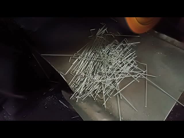 Insulation Grabbing L Shaped Anchor Welding 304 200mm Nail Length