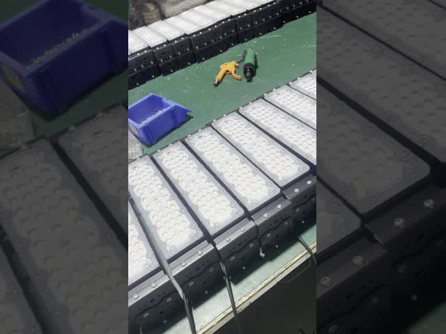 50W Full Spectrum LED Grow Light for Indoor Plants with AC85-265V Voltage