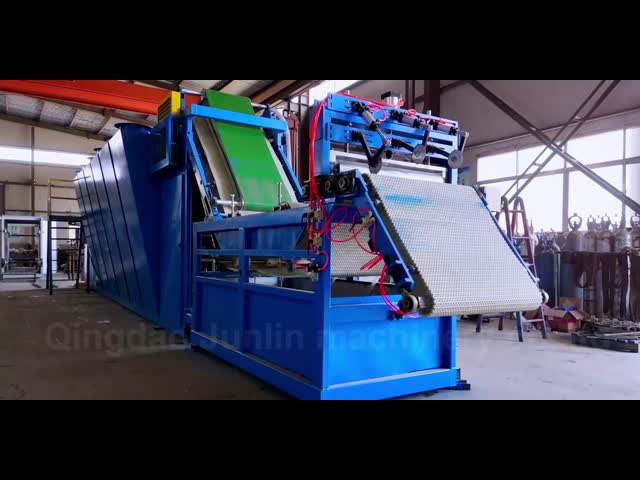 Floor Type Hanging Rod Rubber Batch Off Cooler With Adjustable Speed