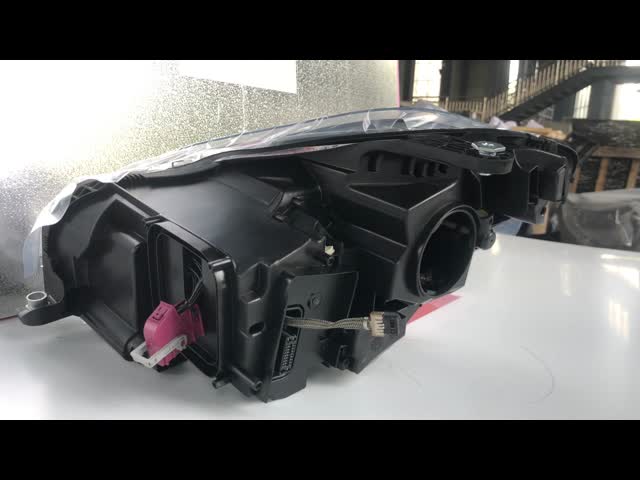 Xenon Right Front Headlight Right Xenon Headlamp 2188204261 For Benz CLS10