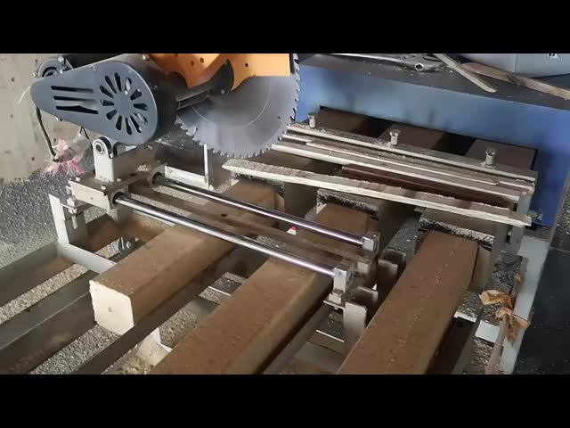 Compressed Wood Sawdust Hot Extruder Automatic Wooden Pallet Block Making Production Line Machine
