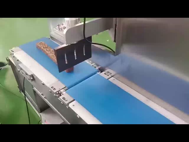 305mm 2000w Ultrasonic Food Cutter For Cake And Dessert Production