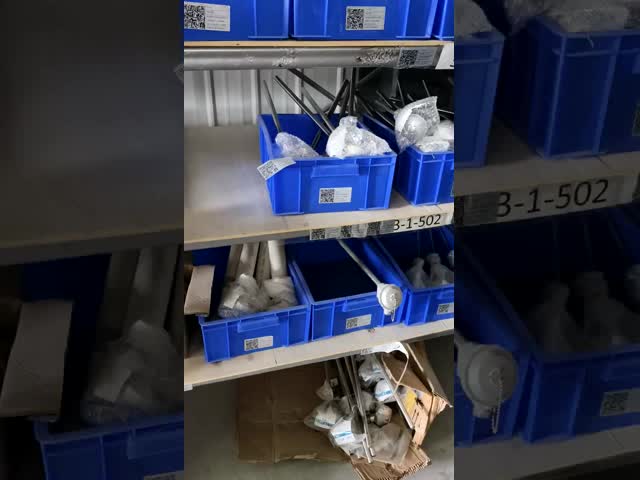 Aluminum Die Casting Spare Parts with Air Cylinder for Ladle Preheating