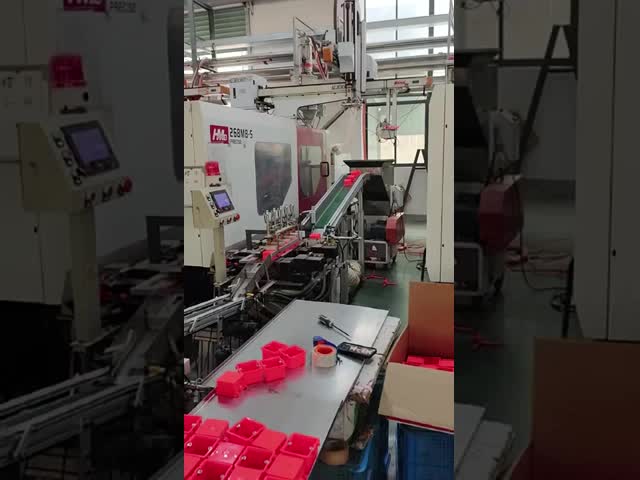 Rigid UPVC Fitting Compound Granules PVC Pellets For  Injection Grade  Pvc White Plastic Granules Injection Molding PVC Particle Polyvinyl Chloride Pellet Material