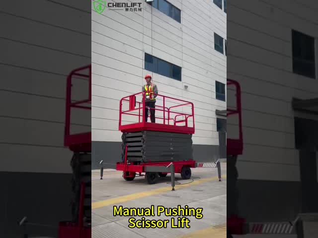 7.5m Mobile Scissor Lift With Anti - Skid Platform 1.8 * 1m of 450kg of Capacity