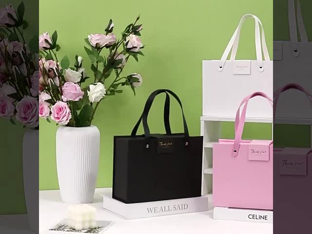 Black Foldable Gift Boxes One Piece Carry Handle Gift Presentation Box