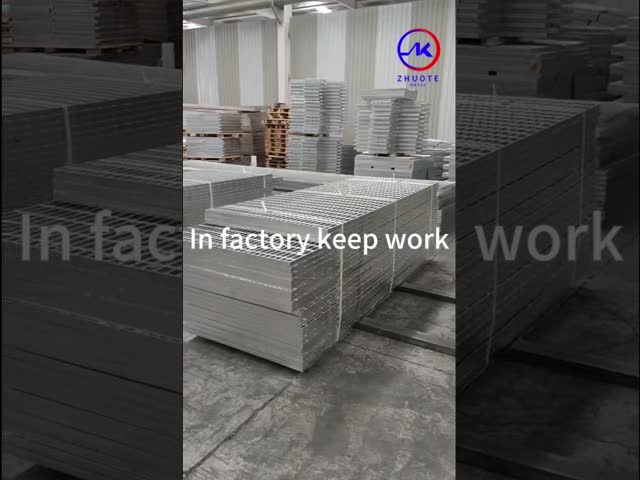 32*5 Commoned Serrated Tooth Steel Grating With Customizable Bearing Bar Spacing