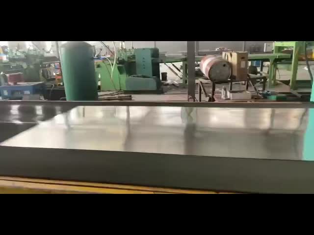 AISI SGHC Galvanised Iron Sheets Cold Rolled Galvanized Steel Sheet JIS