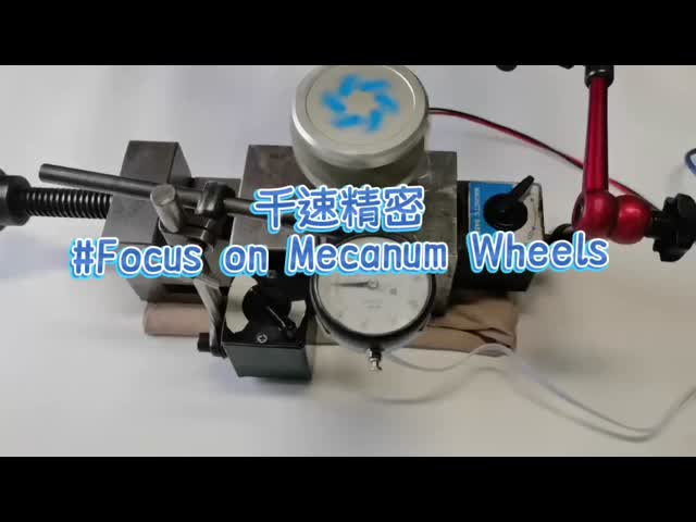 100kg - 2000kg Capacity Mecanum Wheels Customized Color 360 Degree Wheels With QR Code Navigation Method