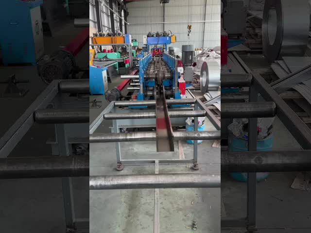 Powder Coated Metal Cable Trunking Hot Dipped Galvanized Channel Type