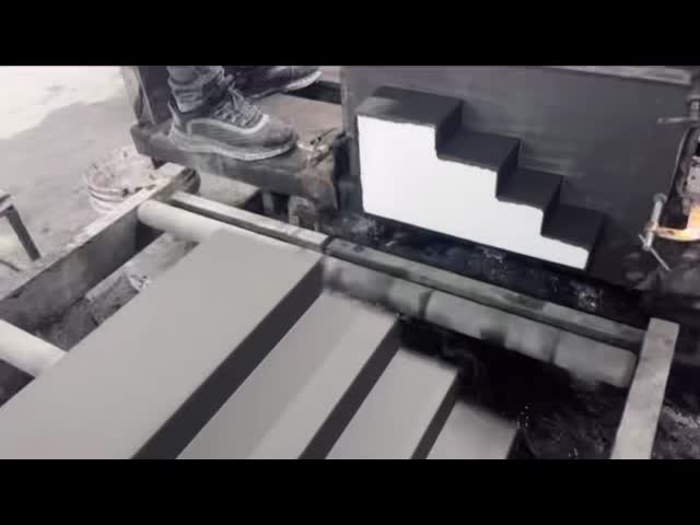 Smoothness External Wall Decorative EPS Cornice Moulding / Stucco Trim Profiles 2D 3D Design