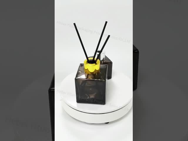 Reed Fragrance Amber Glass Aromatherapy Bottle 75ml 100ml Screw Cap