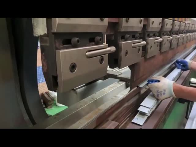 Stainless Steel Recessed Toilet Brush Cabinet Modern 595x145x140mm For Bathroom