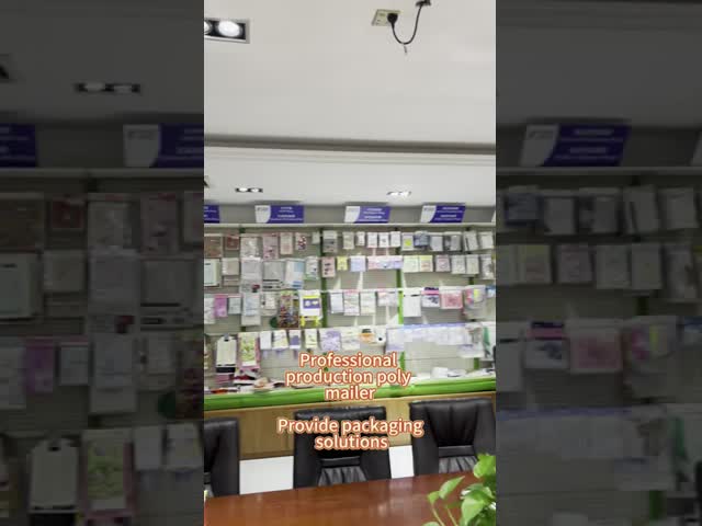 Durable Clear Plastic Zipper Bags 10x15cm Reusable Zip Pouches