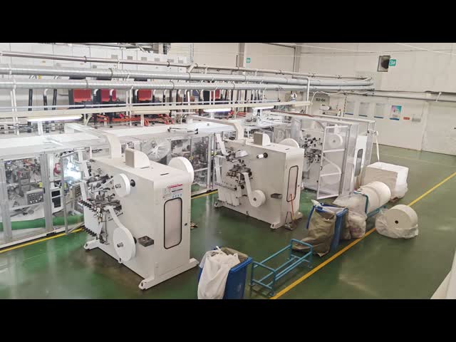 3 Layers Disposable Underpad for Agility Training Products White and Black