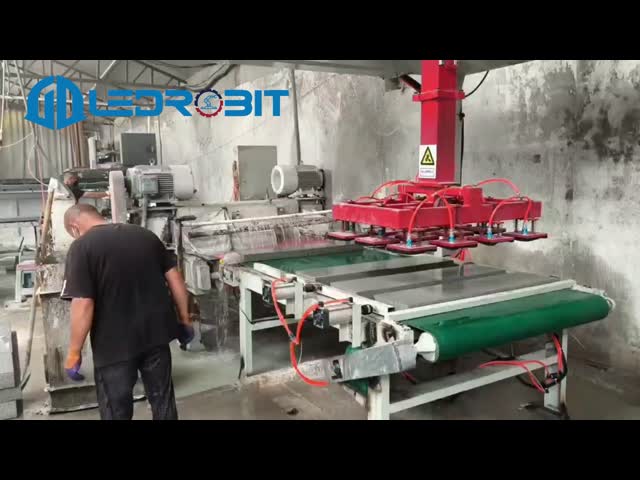 Full Automatic Loading And Unloading Machine Palletizing Slabs Cement Bricks Clay Bricks Equipped With PLC And Servo Motors