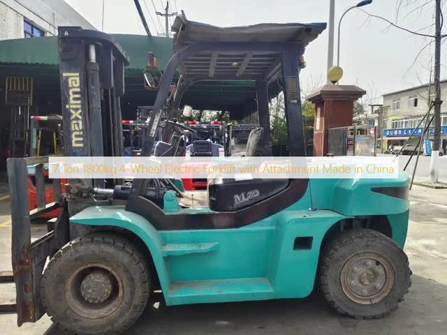 7 Ton 1800kg 4-Wheel Electric Forklift with Attachment Made in China