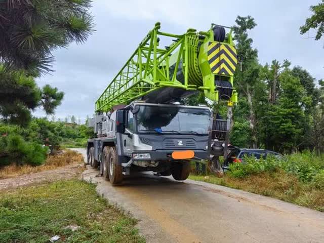 2023 Zoomlion ZTC1100V7-1 110 Ton Truck Crane 75m Boom video