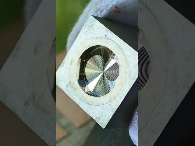 Heya Custom Electroformed Mold Cavities & Cores | CD Pattern Keypad Switches