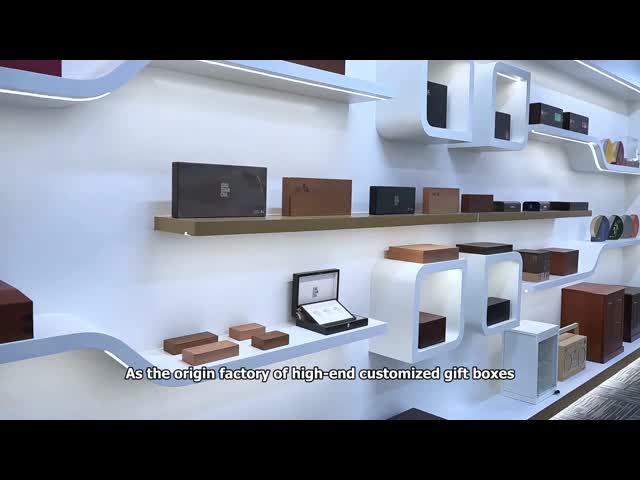 Luxury Cedar Wood Cigar Humidor Box with Piano Paint Hygrometer and Double-Layer Structure