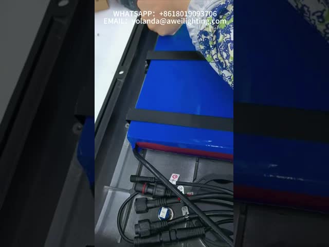 60W 90W 120W Solar LED Integrated Street Light Die-casting Aluminum IP66 IK08 Motion Sensor For Public Places And Streets