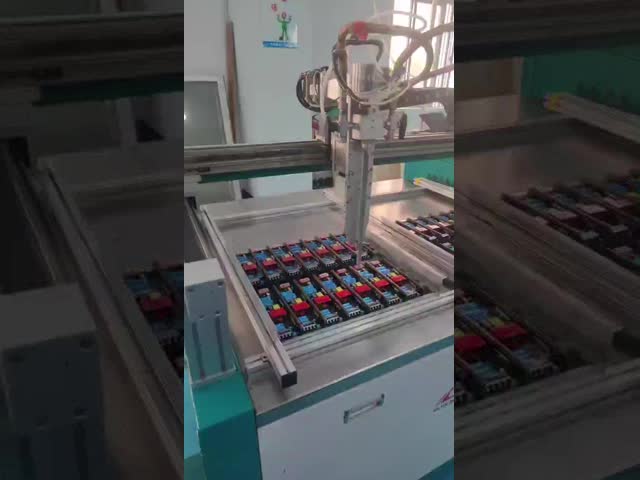 EXW Report and Test Video Ready Now Sealant Dispenser Robot for LED Street Light