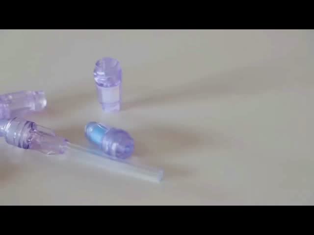 Children / Adult Disposable Infusion Set Accessories Needleless Connector And Valve Light Proof