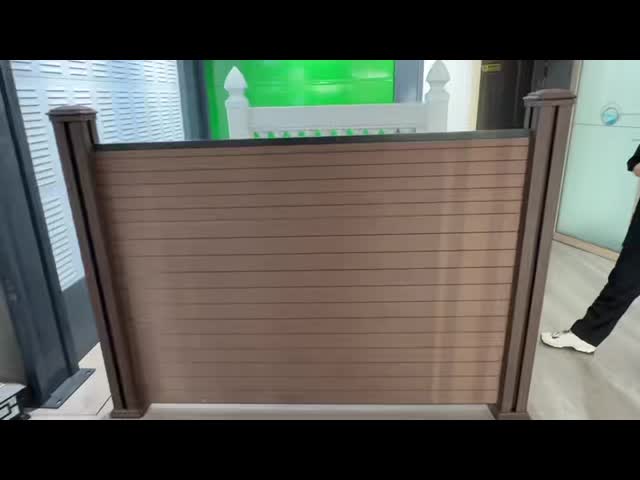 Wood Look WPC Fence Stylish Corrosion Resistant  Stronger Than Wood