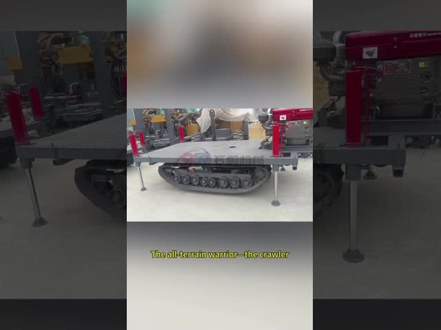 Mobile Hydraulic Crawler Drilling Rig , Track Mounted Drill Rig Easy Operation