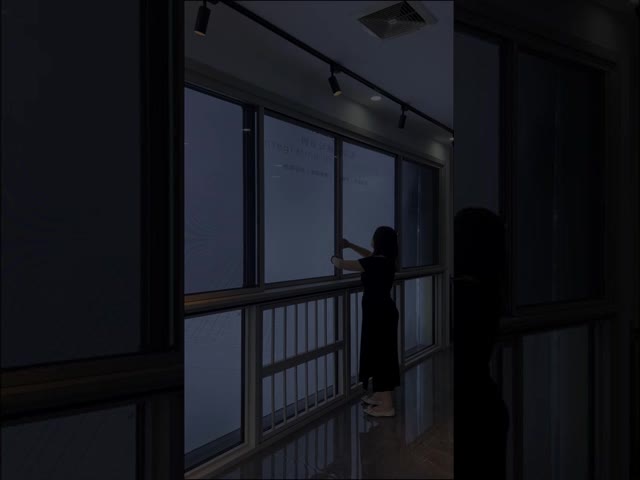 Six Track Aluminum Sliding Windows With Mosquito Net Screen Thermal Insulation