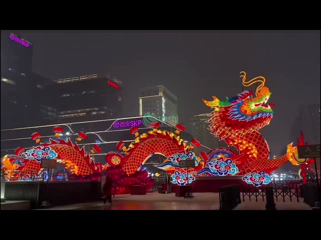 LED Lighting Chinese Festival Lantern With Rust Proof Steel Internal Frame