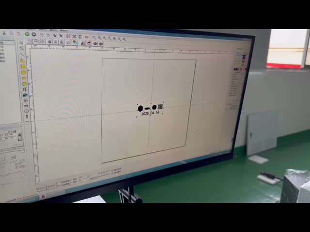 5W Air Cooling Laser Marking Machine 300x300mm Engraving Range