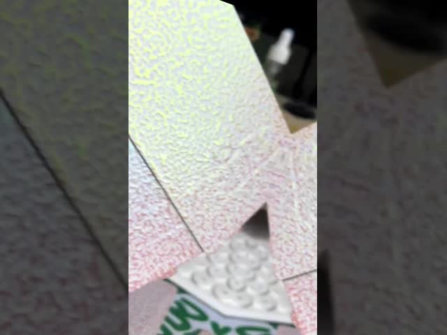 Dynamic Color Shifting Hammertone Powder Coating for Transformative Designs