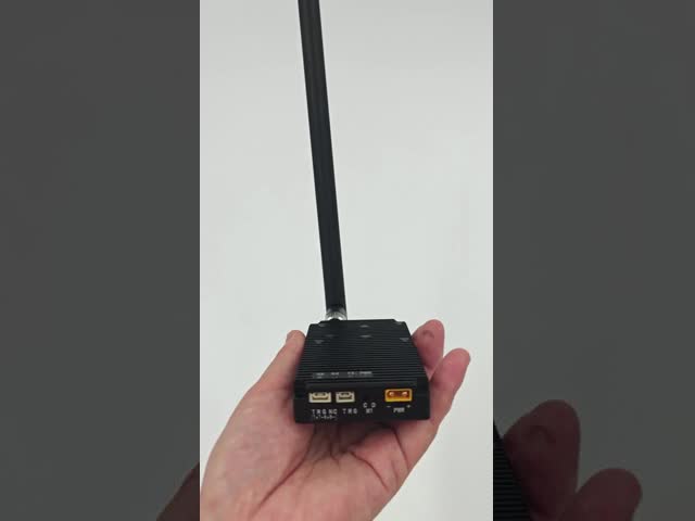 300km UAV Data Link 20W Wireless Data Telemetry  Mesh Radio With Two Serial Ports