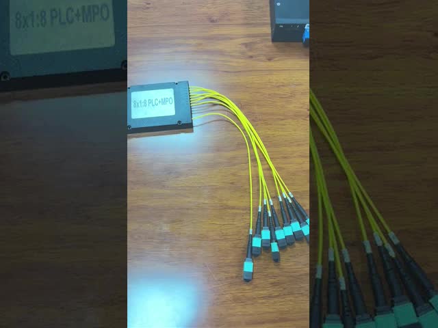  MPO MTP Connector Fiber Optic Splitter FTTH 8PCS 1x8  2.0mm ABS Cassette Multimode OM3 PLC Splitter 1M