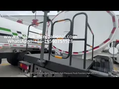 Sinotruk HOWO 6x4 Water Tank Truck With High Pressure Flush Function High efficiency
