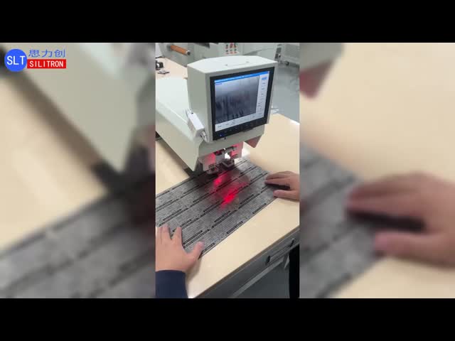 SLTZ15 Semi-auto CCD Guide Hole Punching Machine For Stainless Steel Nameplate